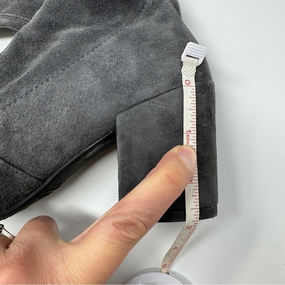 Stuart Weitzman Grey Tieland Over the Knee Boots - Picture 10 of 14